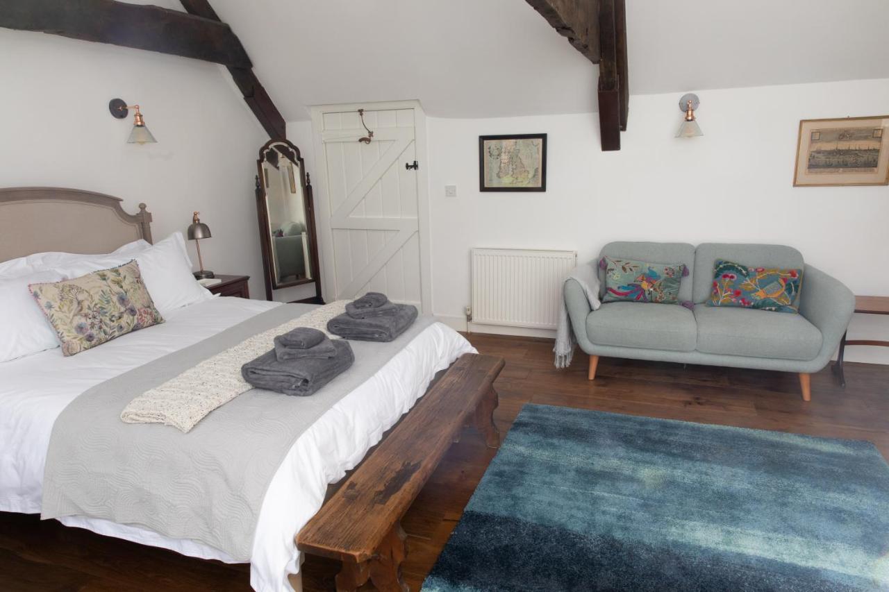 Loft Apartment Nr Bath & Bristol With Hot Tub Bagian luar foto